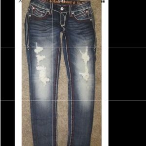 Women’s rock revival jean skinny Becky size 29!